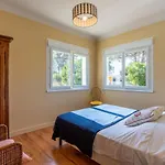 Ile De France By Interhome